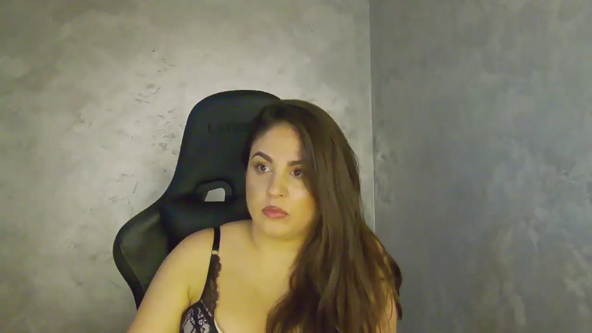 Gallery image thumbnail from NotVanilla's myfreecams stream on, 10/10/2025, 04:07 image 2 of 20
