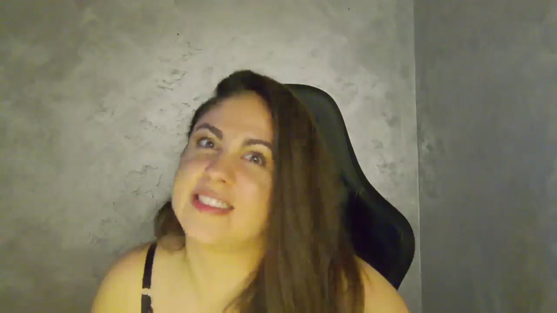 Gallery image thumbnail from NotVanilla's myfreecams stream on, 10/10/2025, 04:07 image 10 of 20