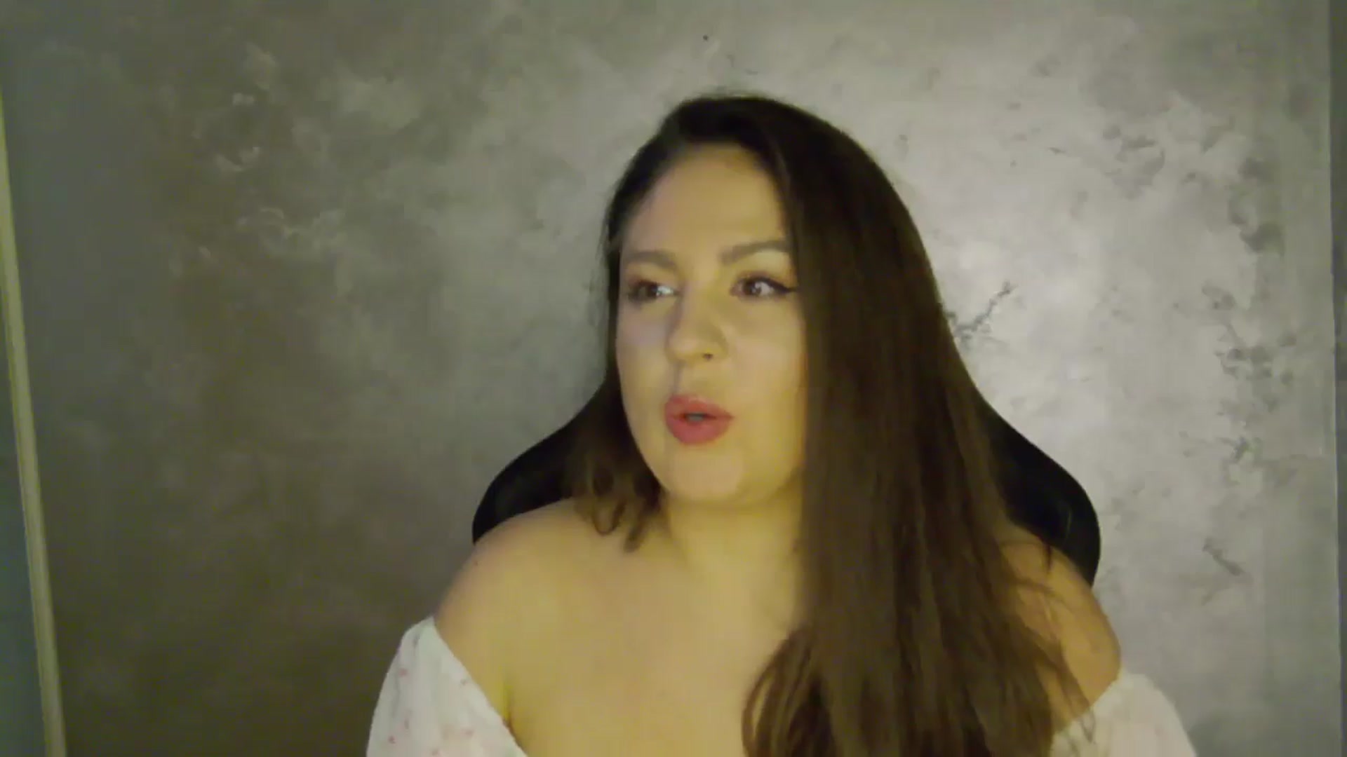Gallery image thumbnail from NotVanilla's myfreecams stream on, 10/11/2025, 04:30 image 17 of 20