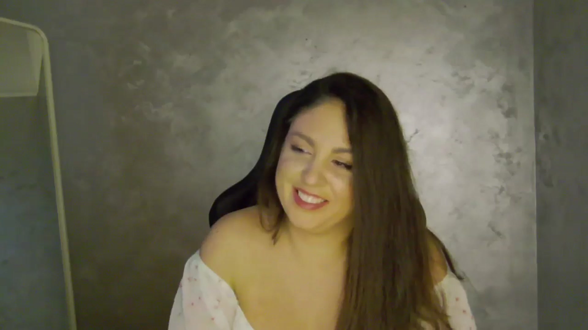Gallery image thumbnail from NotVanilla's myfreecams stream on, 10/11/2025, 04:30 image 20 of 20