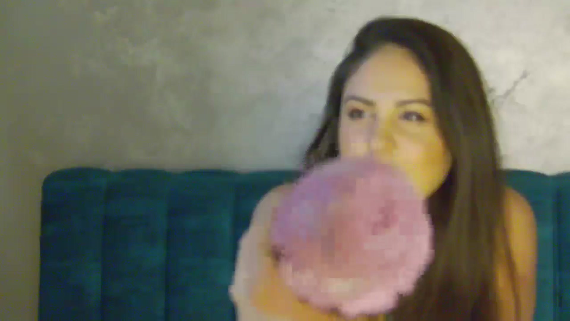 Gallery image thumbnail from NotVanilla's myfreecams stream on, 10/12/2025, 01:32 image 15 of 20