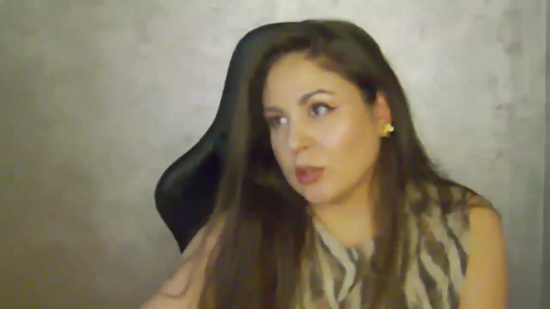 Gallery image thumbnail from NotVanilla's myfreecams stream on, 10/21/2025, 24:14 image 3 of 20