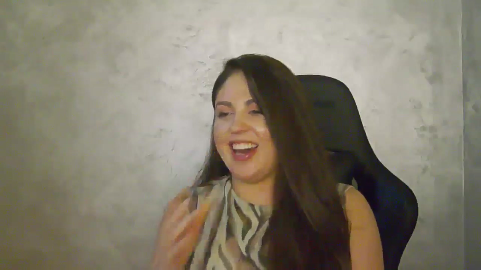 Gallery image thumbnail from NotVanilla's myfreecams stream on, 10/21/2025, 02:33 image 12 of 20