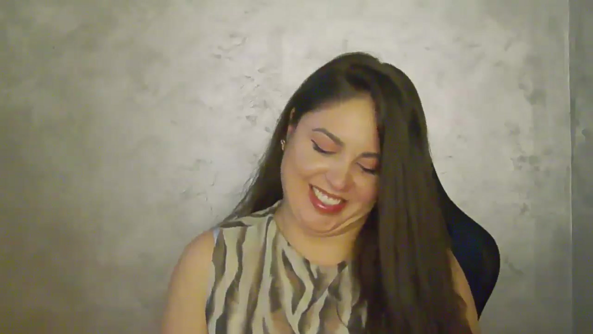 Gallery image thumbnail from NotVanilla's myfreecams stream on, 10/21/2025, 02:33 image 7 of 20