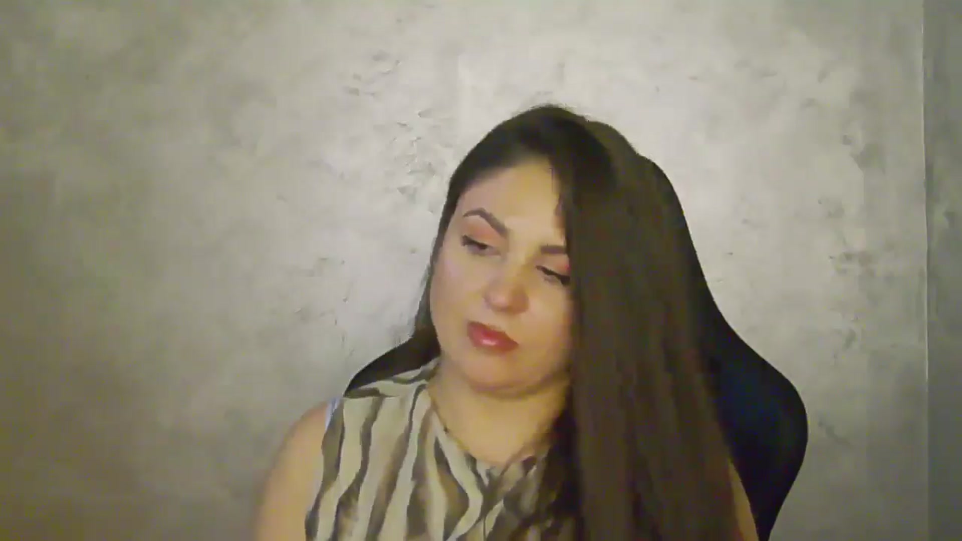 Gallery image thumbnail from NotVanilla's myfreecams stream on, 10/21/2025, 02:33 image 19 of 20