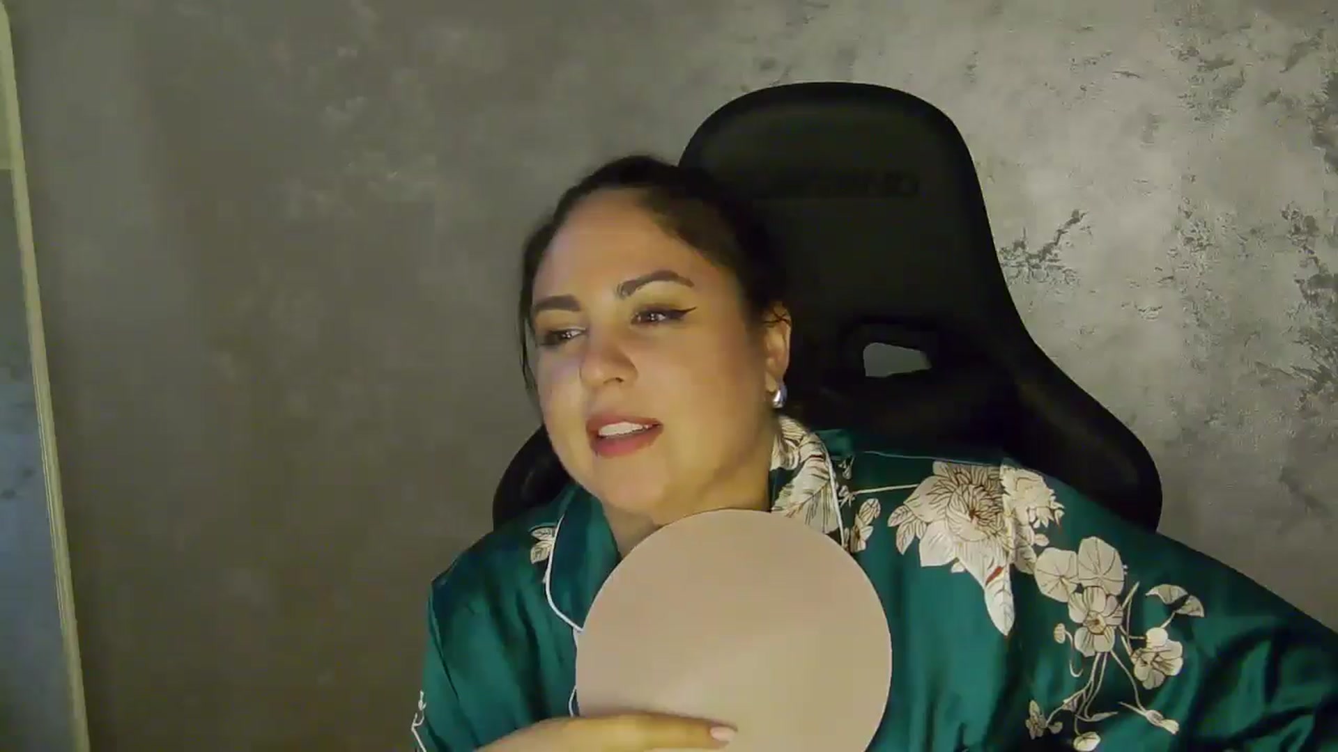 Gallery image thumbnail from NotVanilla's myfreecams stream on, 10/22/2025, 05:12 image 20 of 20