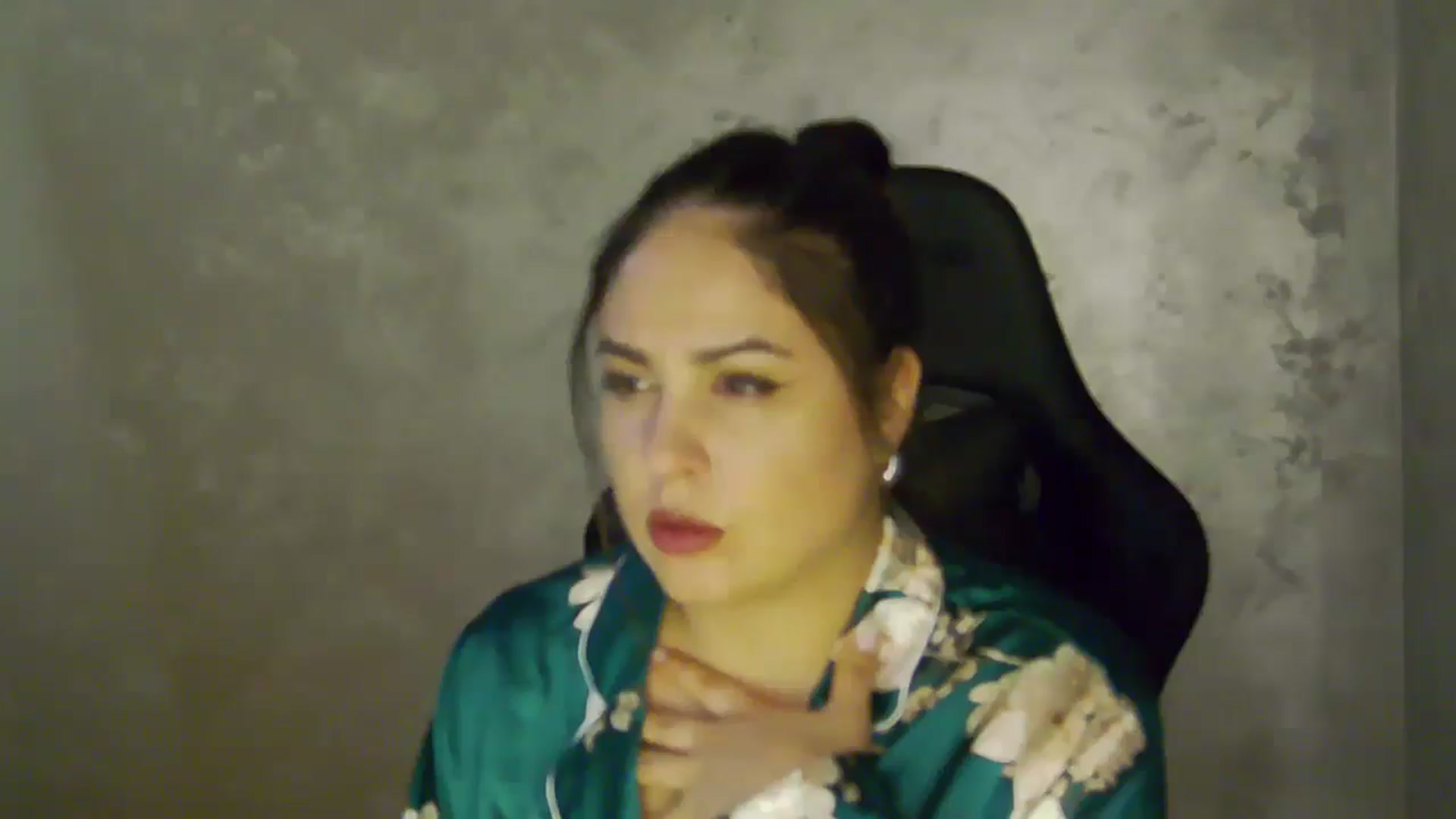 Gallery image thumbnail from NotVanilla's myfreecams stream on, 10/22/2025, 05:12 image 4 of 20