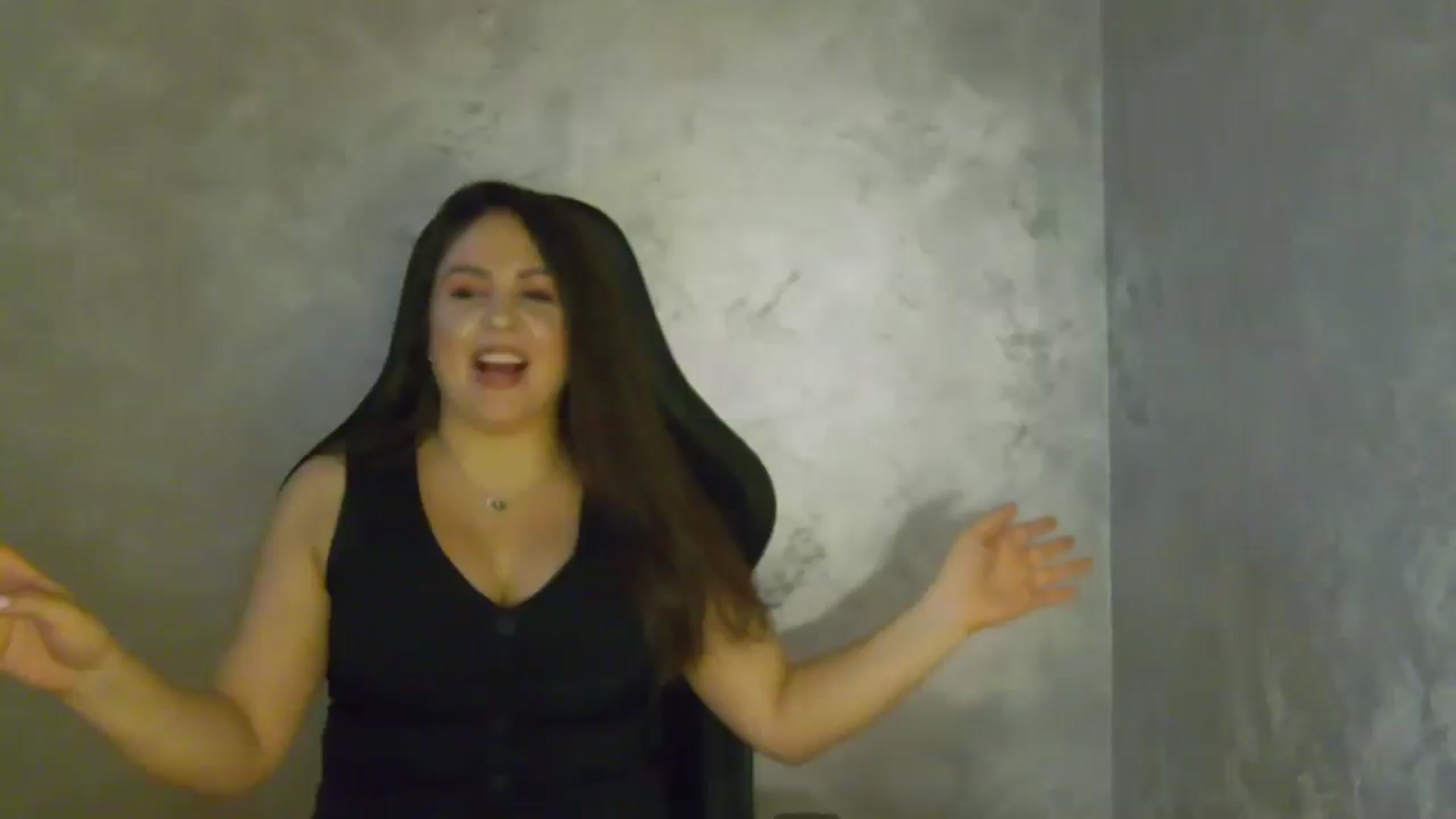 Gallery image thumbnail from NotVanilla's myfreecams stream on, 10/23/2025, 04:07 image 1 of 20