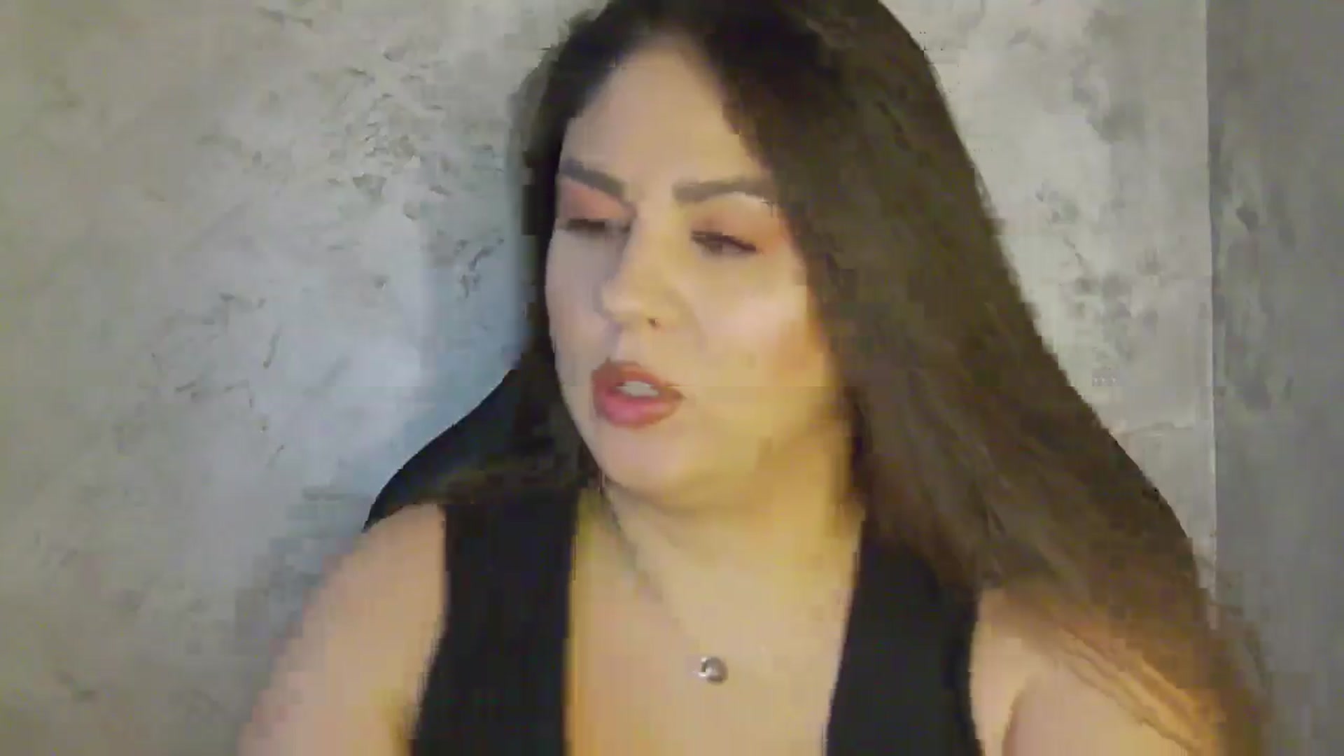 Gallery image thumbnail from NotVanilla's myfreecams stream on, 10/23/2025, 04:07 image 8 of 20