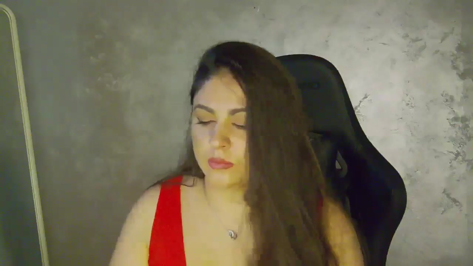 Gallery image thumbnail from NotVanilla's myfreecams stream on, 10/28/2025, 02:16 image 15 of 20