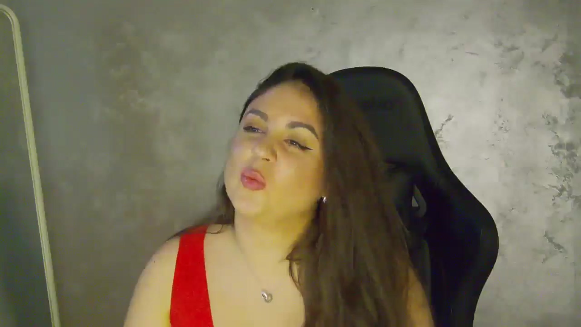 Gallery image thumbnail from NotVanilla's myfreecams stream on, 10/28/2025, 02:16 image 17 of 20