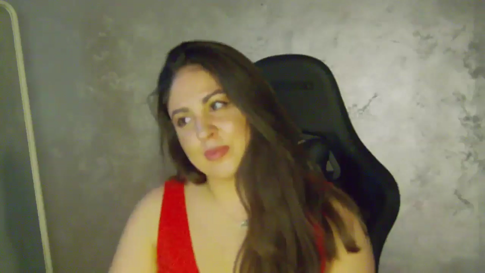 Gallery image thumbnail from NotVanilla's myfreecams stream on, 10/28/2025, 02:40 image 18 of 20