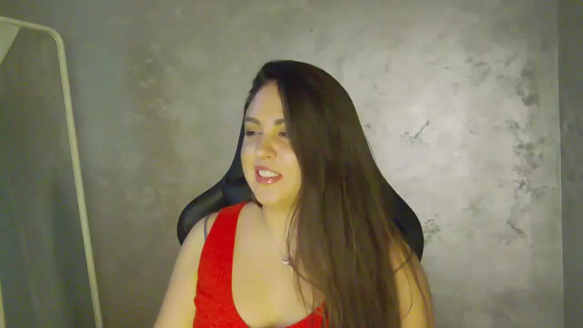 Gallery image thumbnail from NotVanilla's myfreecams stream on, 10/28/2025, 05:43 image 1 of 20