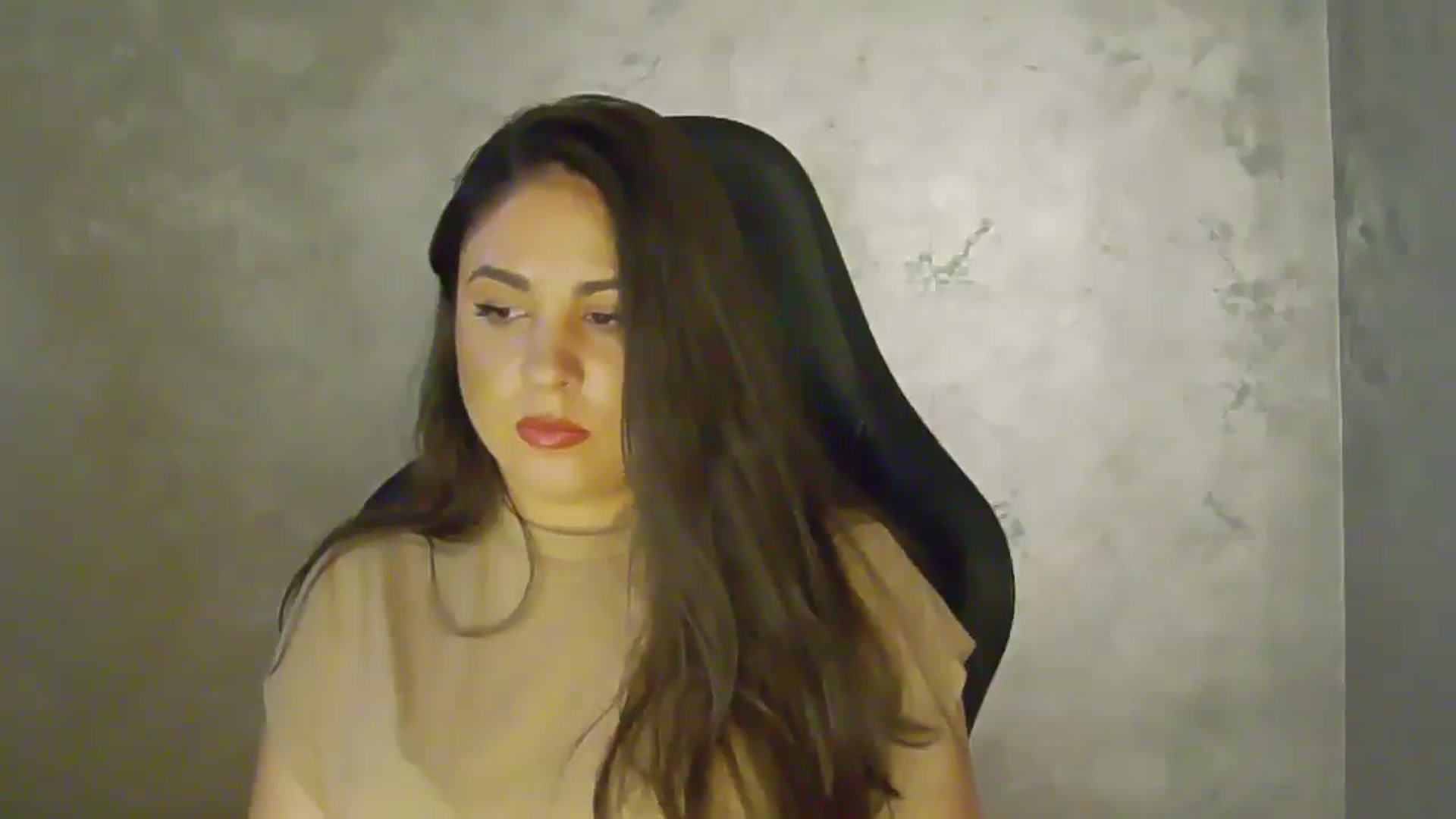 Gallery image thumbnail from NotVanilla's myfreecams stream on, 10/29/2025, 02:01 image 17 of 20