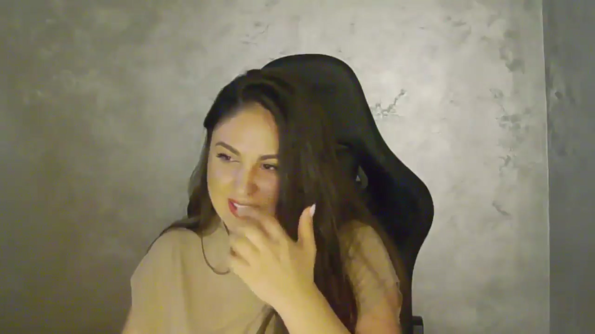 Gallery image thumbnail from NotVanilla's myfreecams stream on, 10/29/2025, 02:01 image 15 of 20