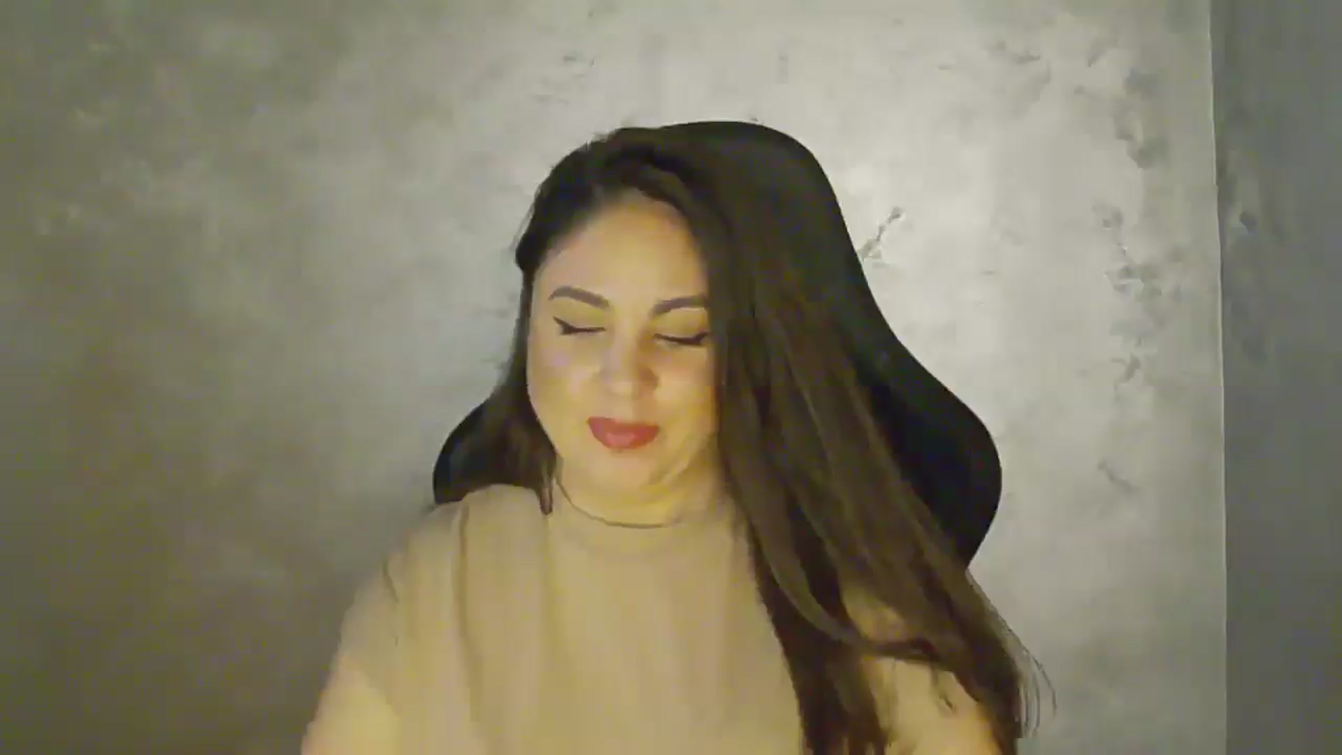 Gallery image thumbnail from NotVanilla's myfreecams stream on, 10/29/2025, 02:01 image 7 of 20