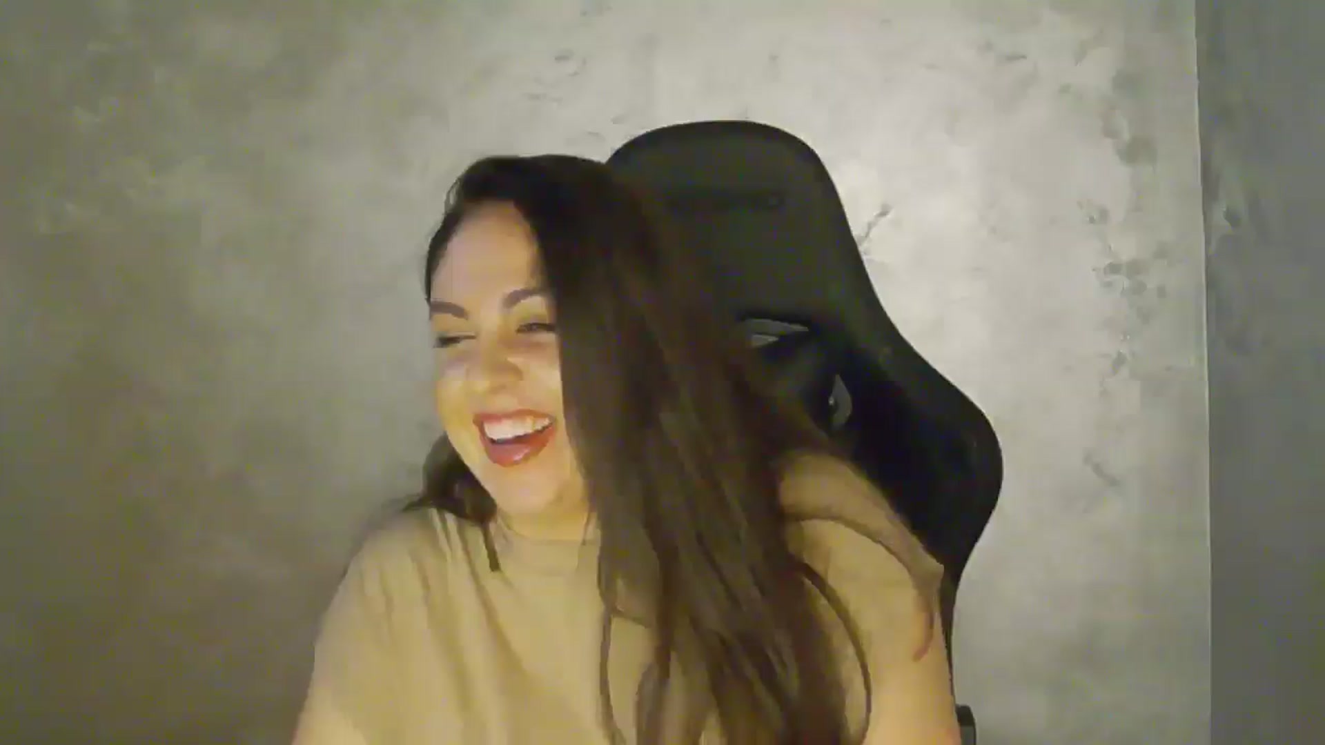 Gallery image thumbnail from NotVanilla's myfreecams stream on, 10/29/2025, 02:01 image 10 of 20