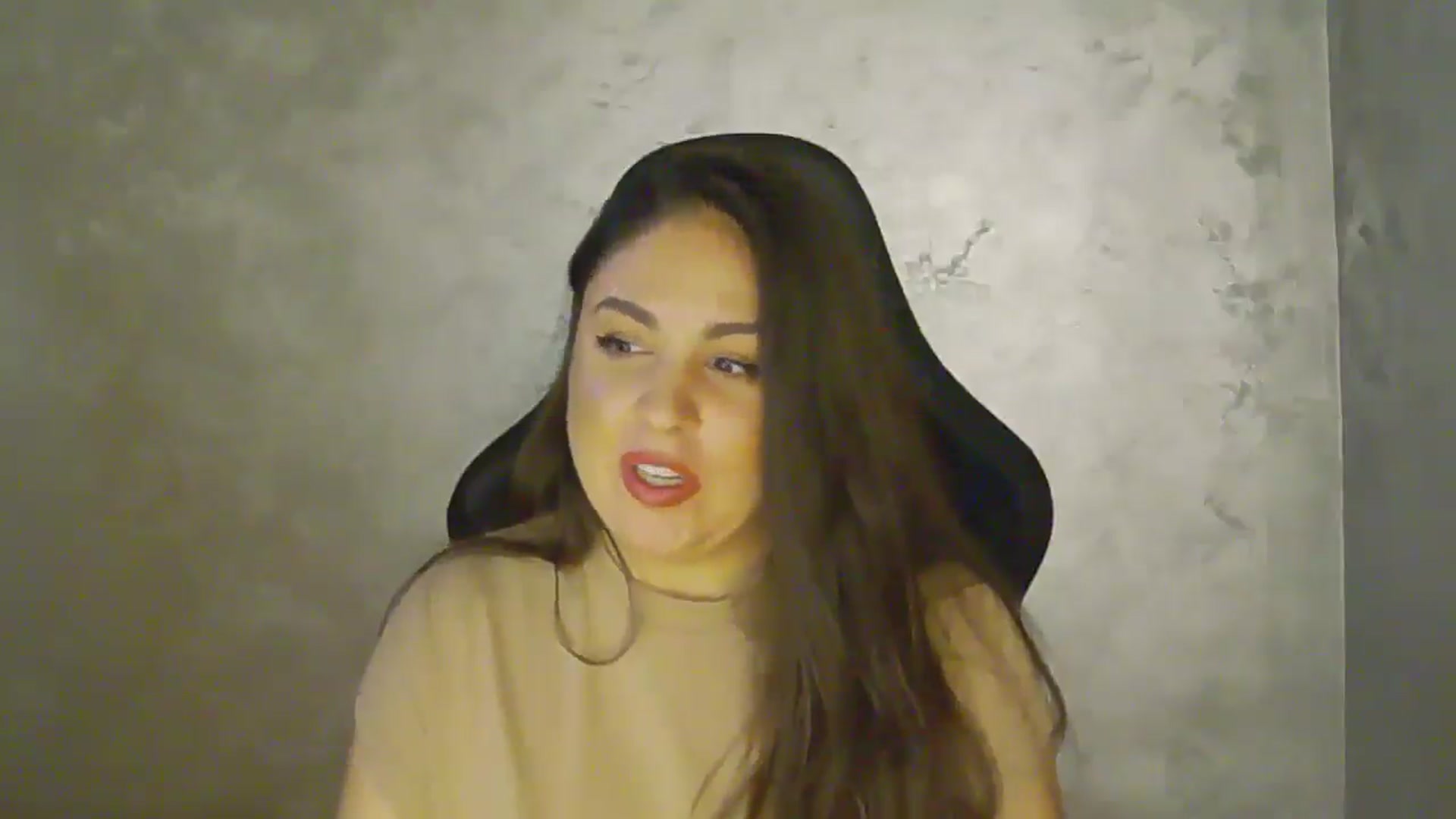 Gallery image thumbnail from NotVanilla's myfreecams stream on, 10/29/2025, 02:01 image 14 of 20