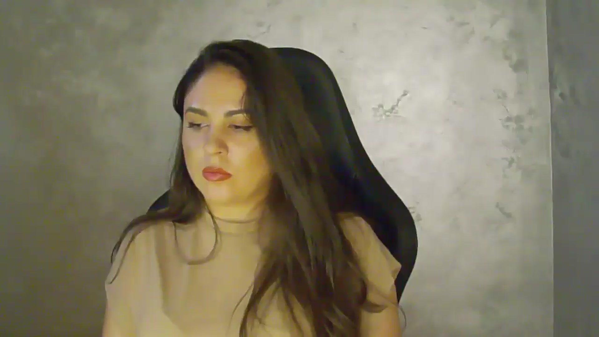 Gallery image thumbnail from NotVanilla's myfreecams stream on, 10/29/2025, 02:01 image 18 of 20
