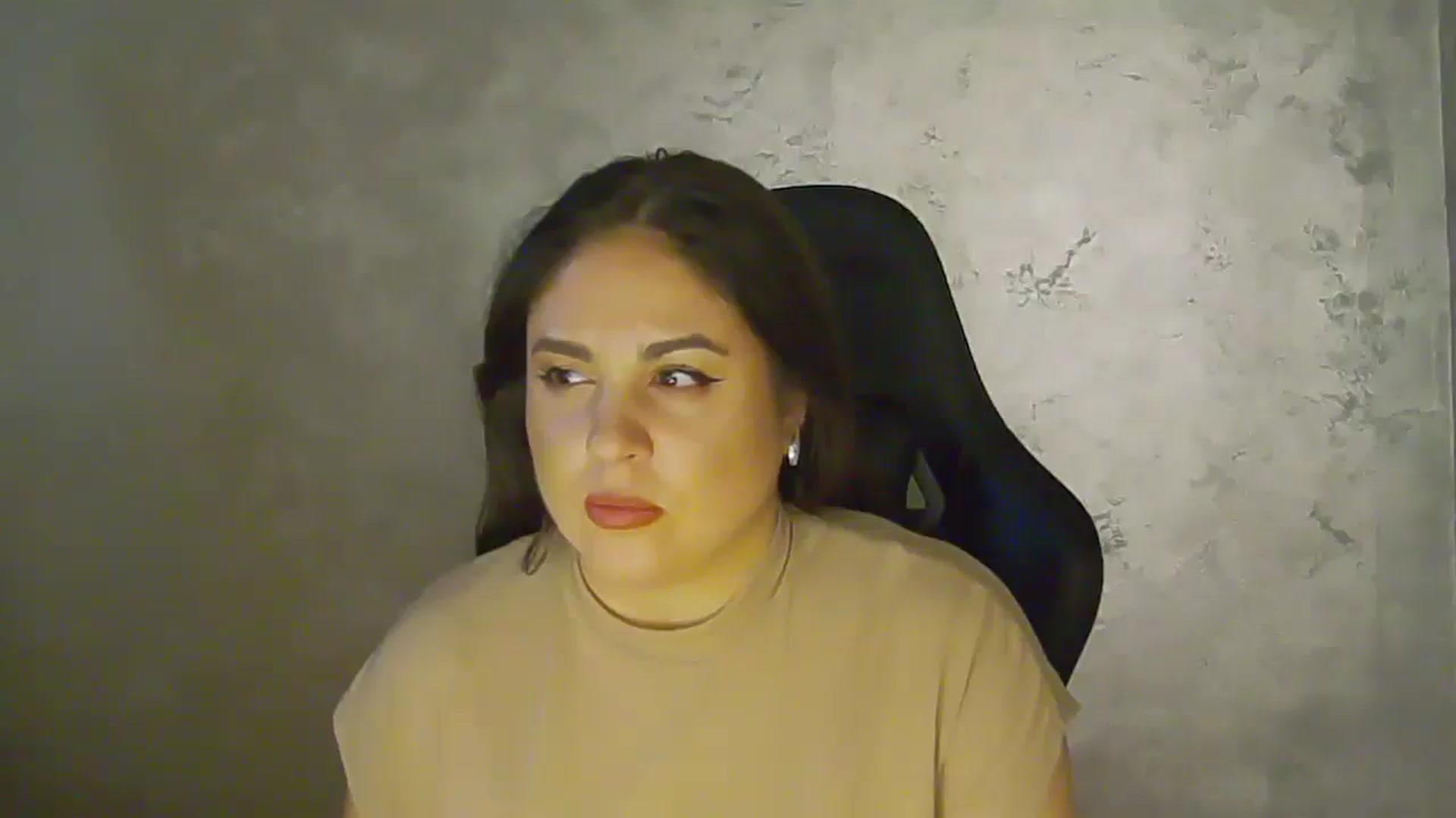Gallery image thumbnail from NotVanilla's myfreecams stream on, 10/29/2025, 05:14 image 16 of 20