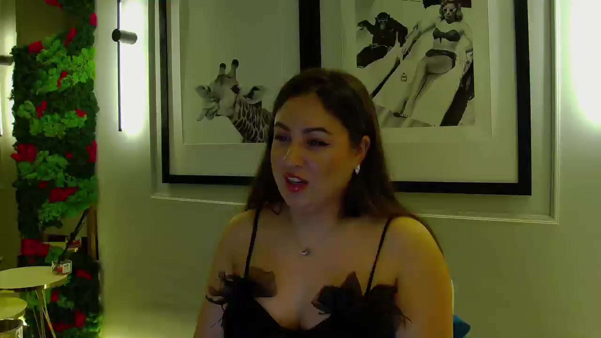 Gallery image thumbnail from NotVanilla's myfreecams stream on, 10/30/2025, 24:00 image 3 of 20