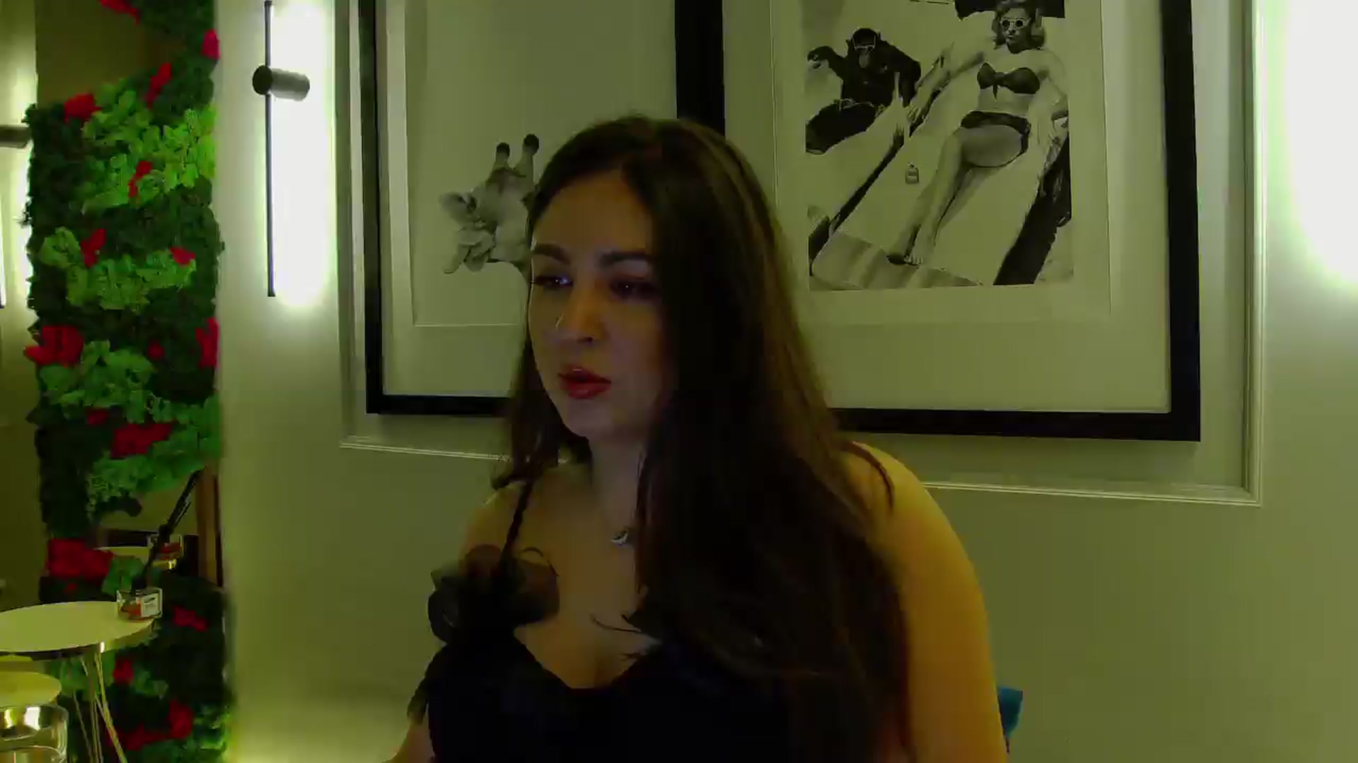 Gallery image thumbnail from NotVanilla's myfreecams stream on, 10/30/2025, 24:00 image 6 of 20
