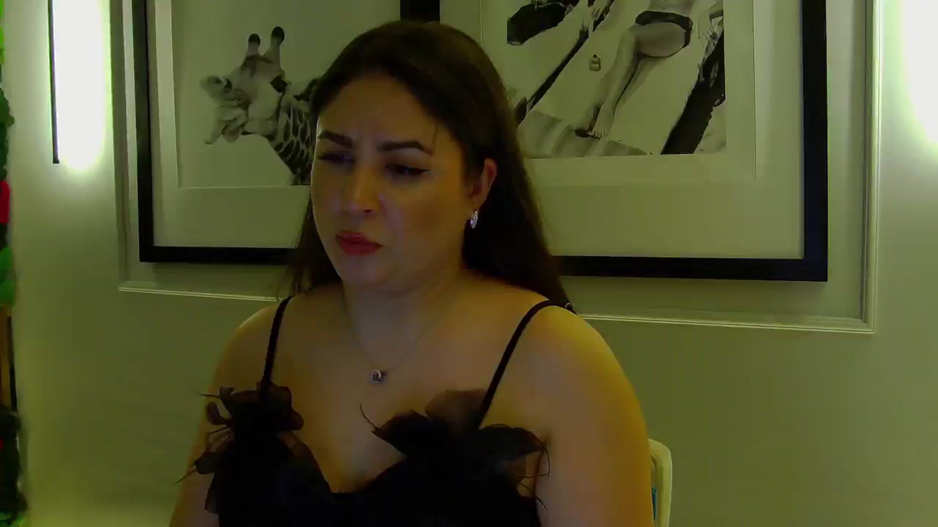Gallery image thumbnail from NotVanilla's myfreecams stream on, 10/30/2025, 01:51 image 10 of 20