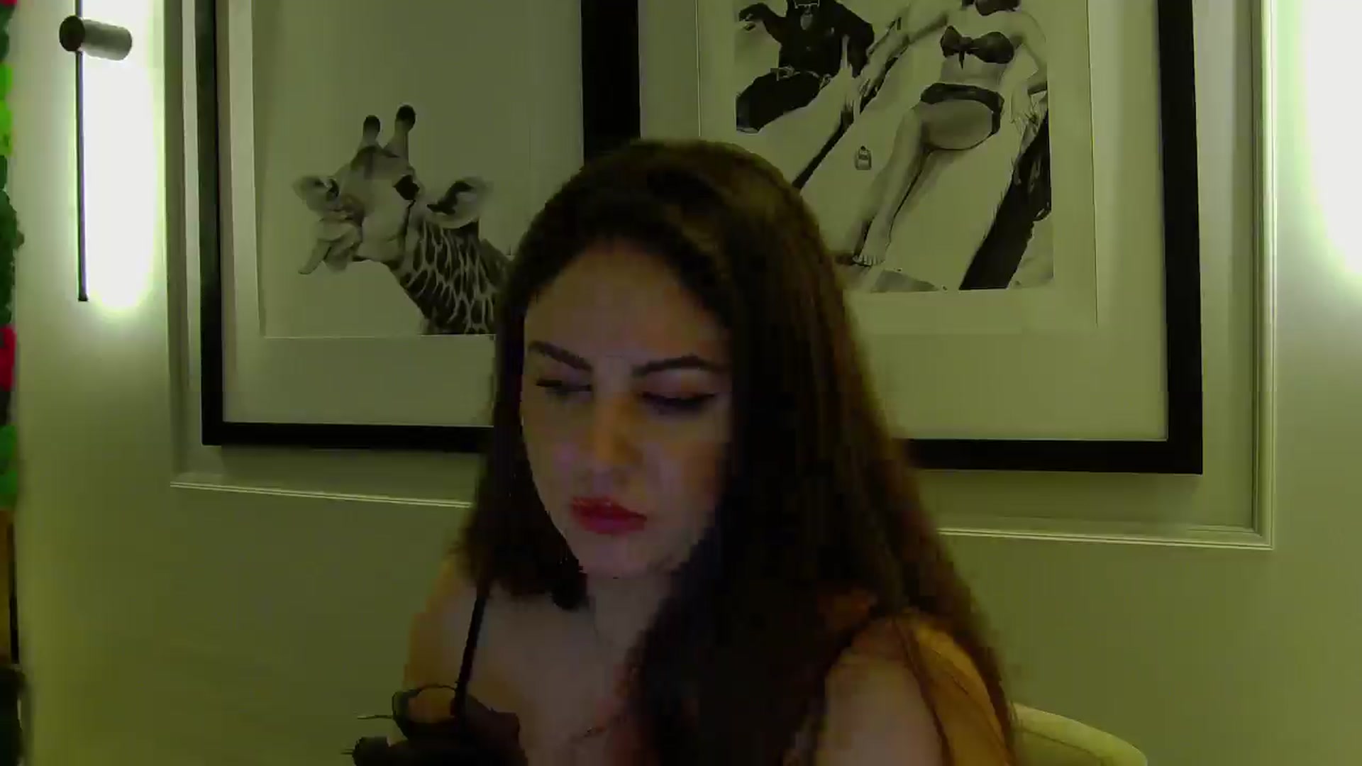 Gallery image thumbnail from NotVanilla's myfreecams stream on, 10/30/2025, 01:51 image 18 of 20