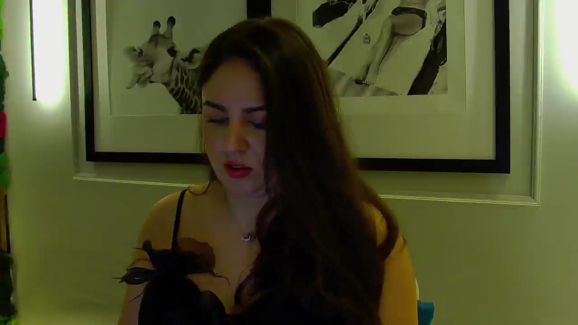 Gallery image thumbnail from NotVanilla's myfreecams stream on, 10/30/2025, 01:51 image 6 of 20