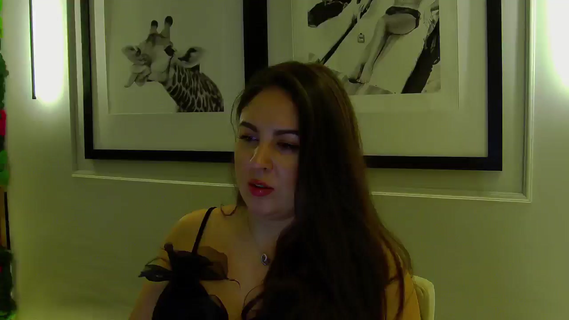 Gallery image thumbnail from NotVanilla's myfreecams stream on, 10/30/2025, 01:51 image 5 of 20