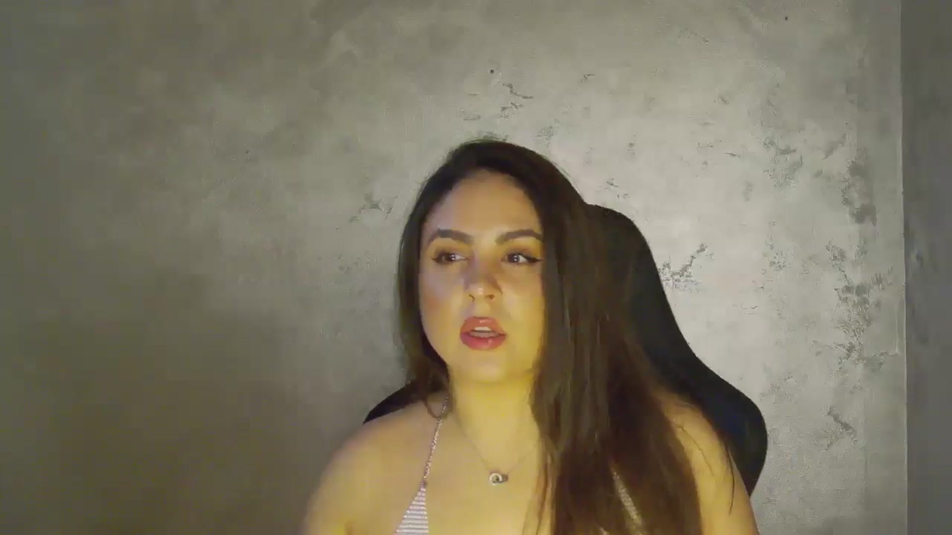 Gallery image thumbnail from NotVanilla's myfreecams stream on, 11/01/2025, 22:56 image 4 of 20