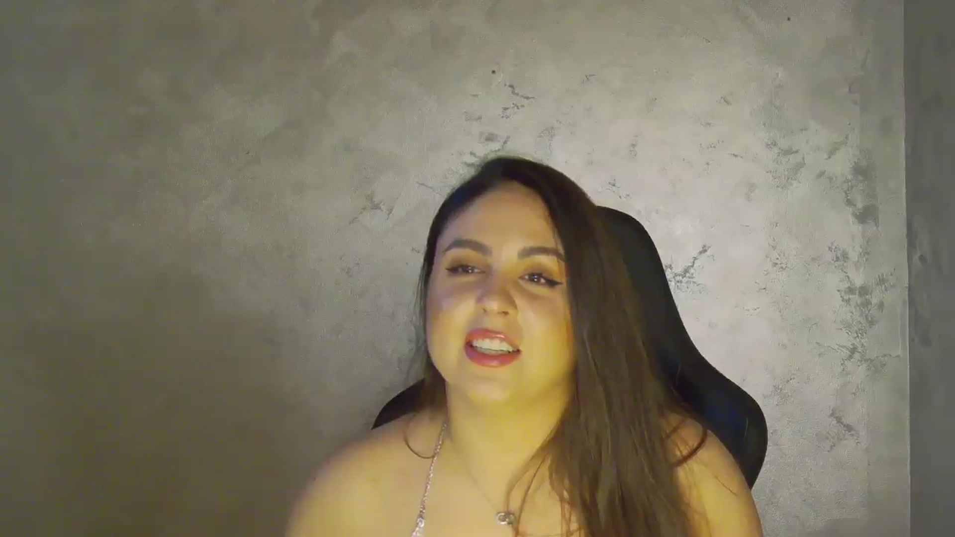 Gallery image thumbnail from NotVanilla's myfreecams stream on, 11/01/2025, 22:56 image 17 of 20