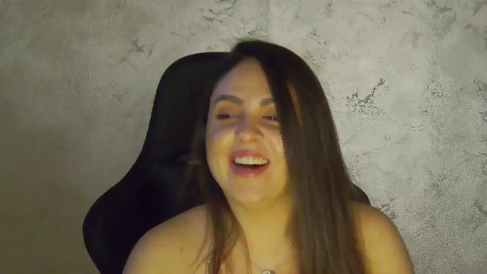 Gallery image thumbnail from NotVanilla's myfreecams stream on, 11/01/2025, 23:56 image 14 of 20