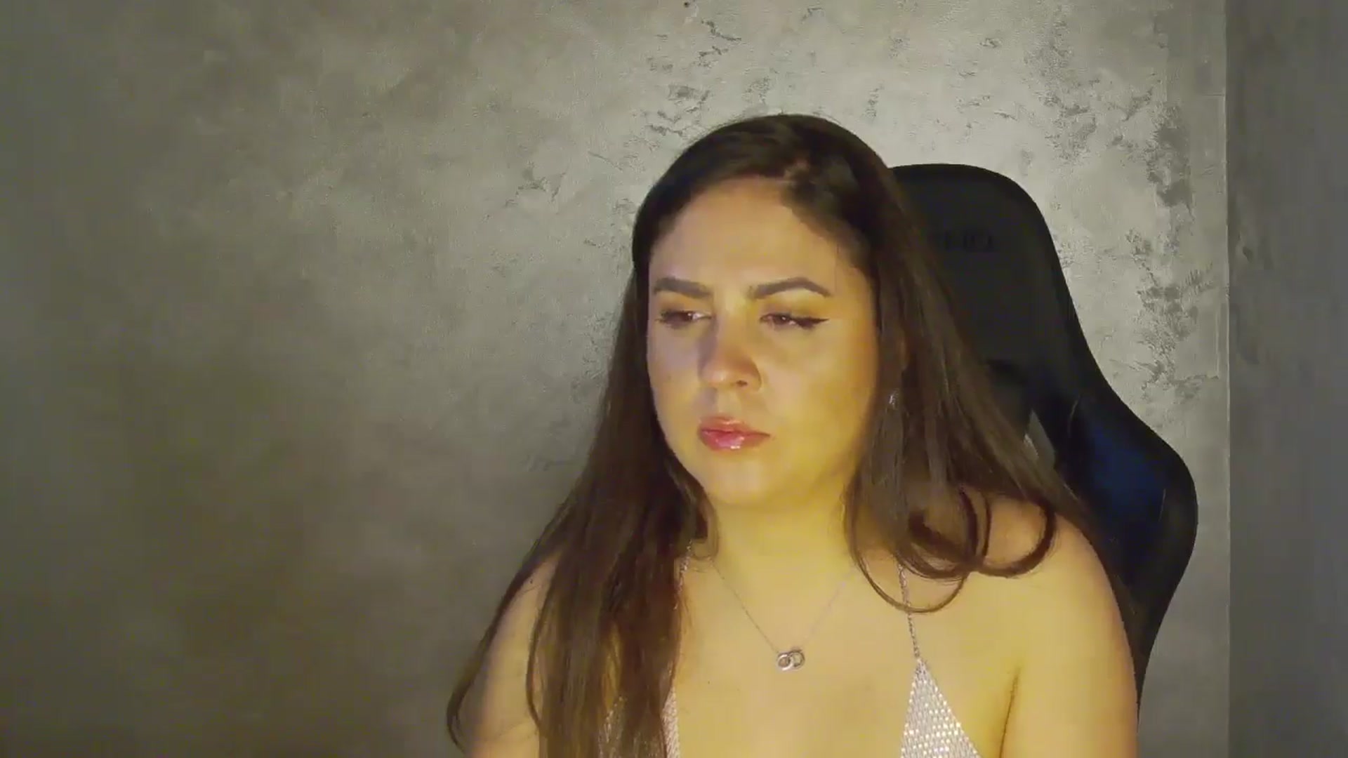 Gallery image thumbnail from NotVanilla's myfreecams stream on, 11/02/2025, 05:13 image 6 of 20