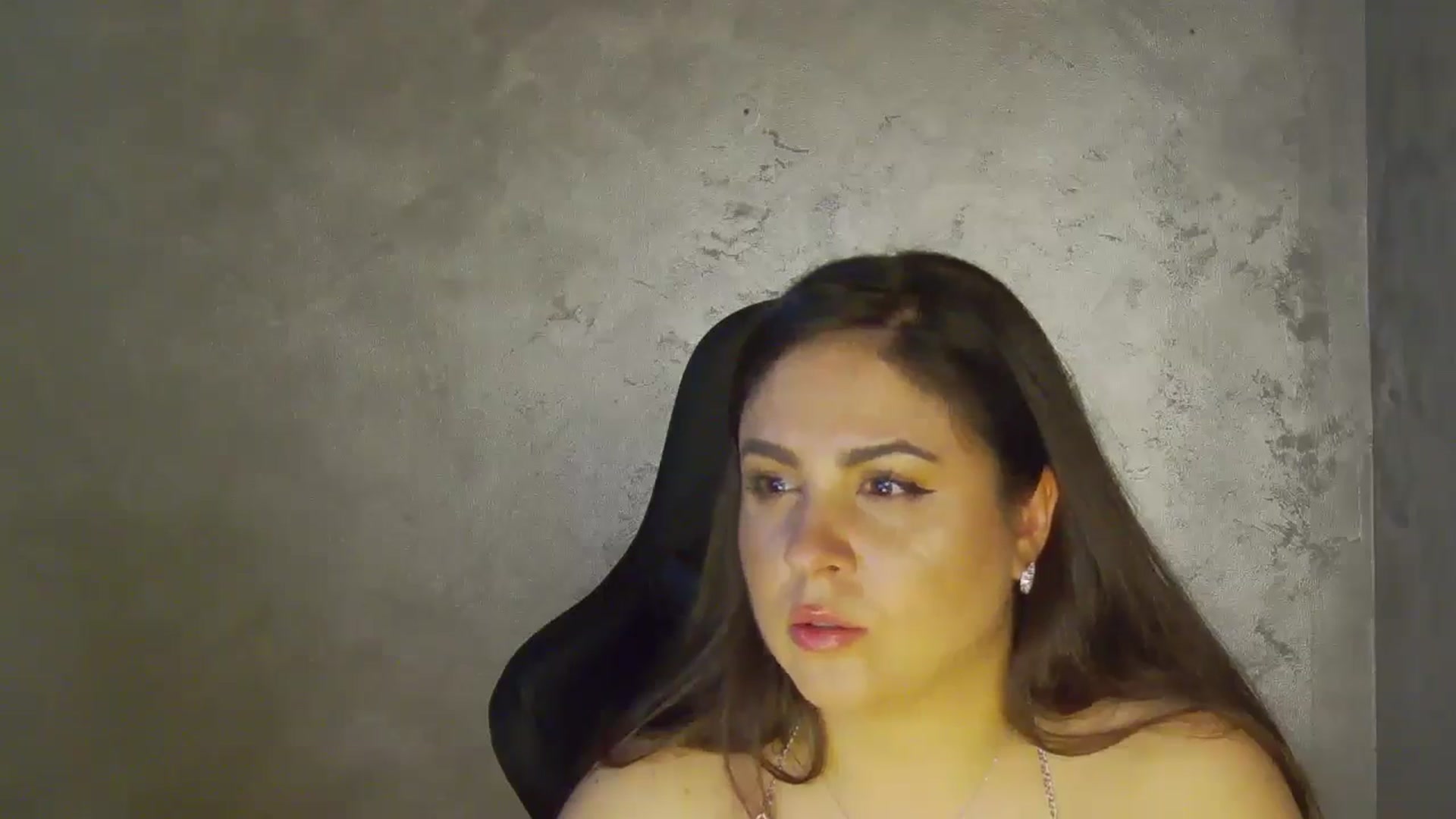 Gallery image thumbnail from NotVanilla's myfreecams stream on, 11/02/2025, 05:13 image 17 of 20