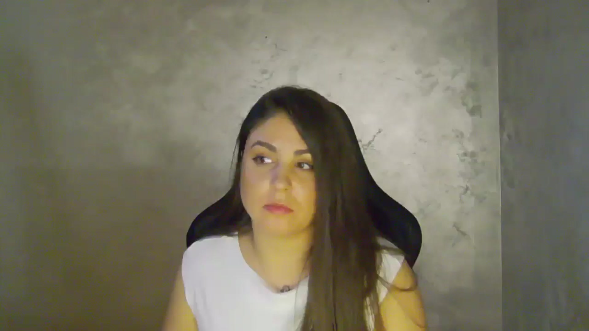 Gallery image thumbnail from NotVanilla's myfreecams stream on, 11/03/2025, 04:26 image 11 of 20