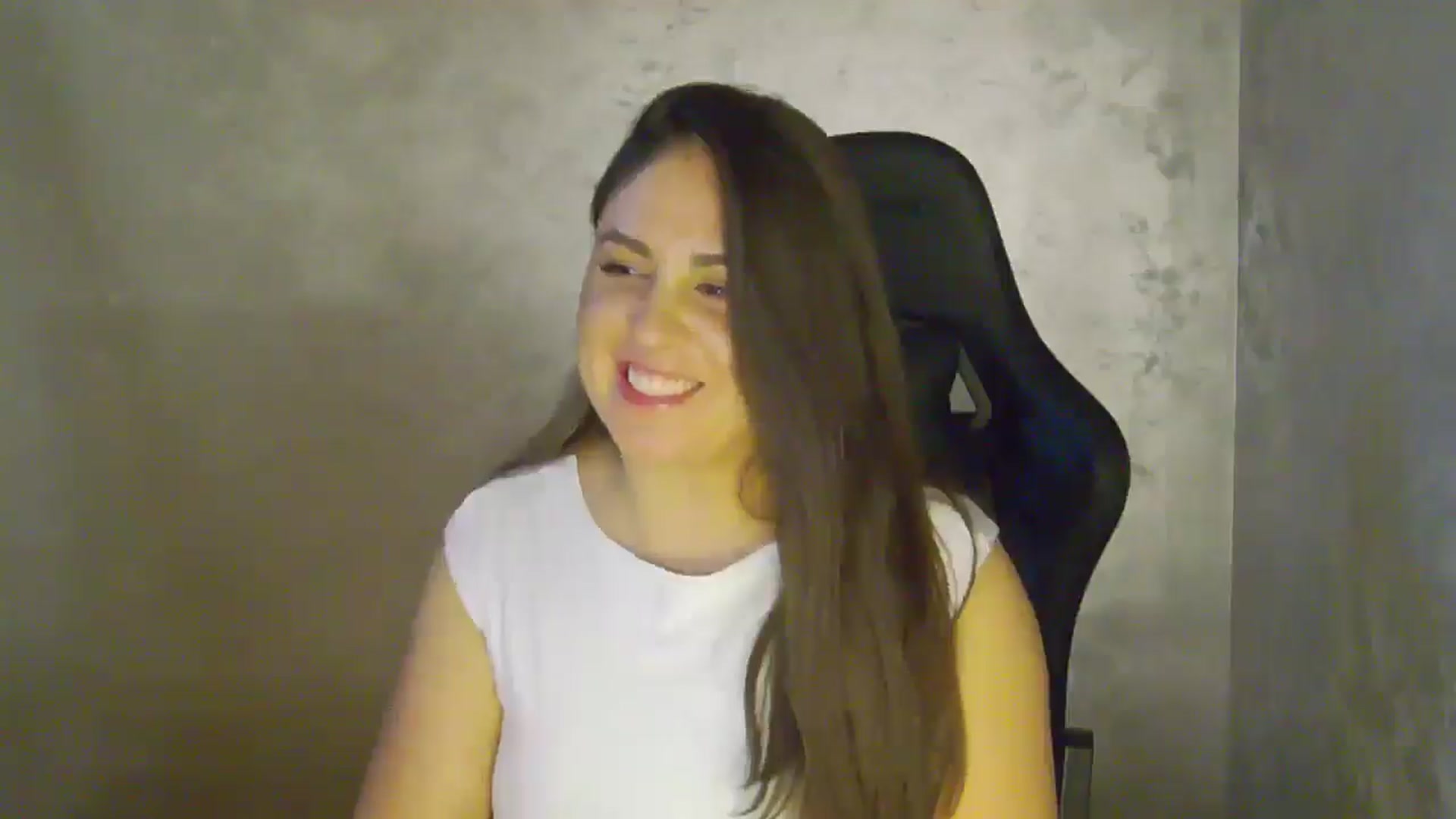 Gallery image thumbnail from NotVanilla's myfreecams stream on, 11/03/2025, 04:26 image 3 of 20