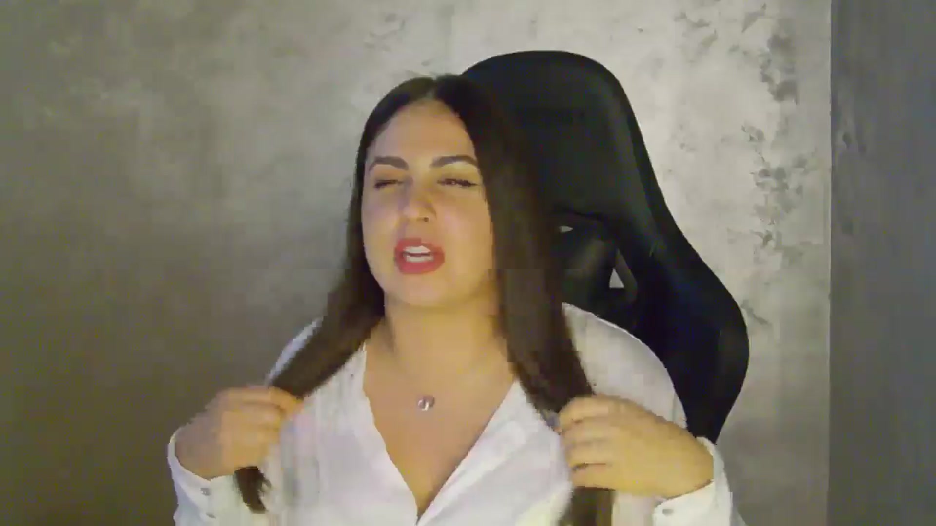Gallery image thumbnail from NotVanilla's myfreecams stream on, 11/04/2025, 05:44 image 12 of 20