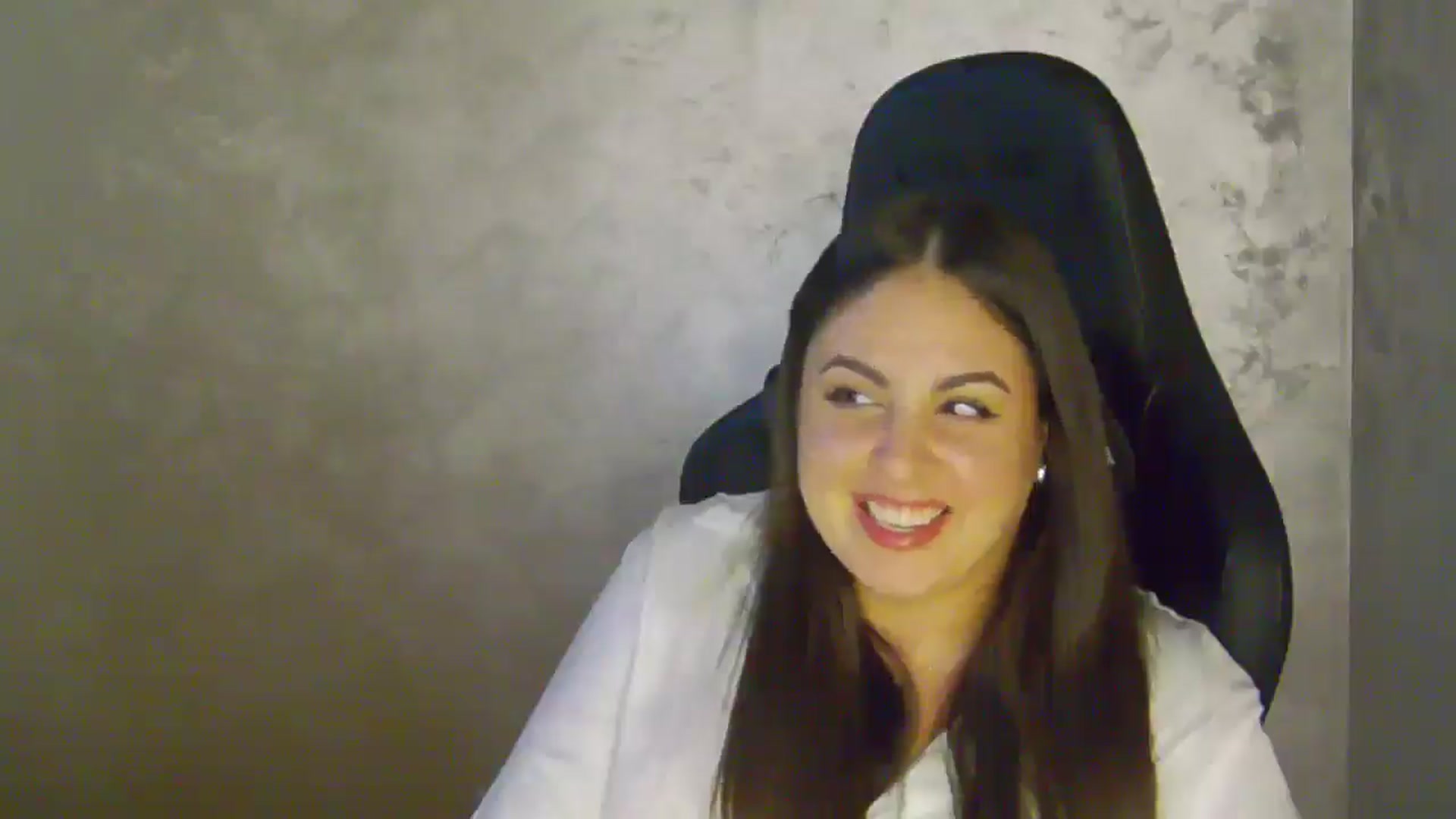 Gallery image thumbnail from NotVanilla's myfreecams stream on, 11/04/2025, 05:44 image 18 of 20