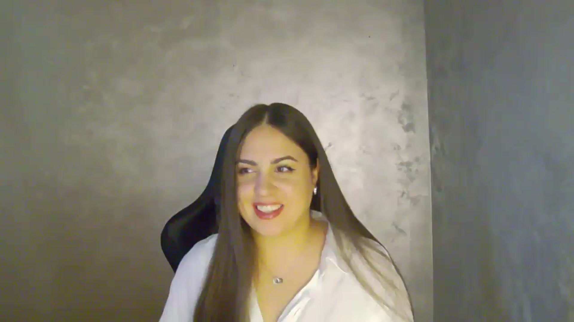Gallery image thumbnail from NotVanilla's myfreecams stream on, 11/04/2025, 05:44 image 2 of 20