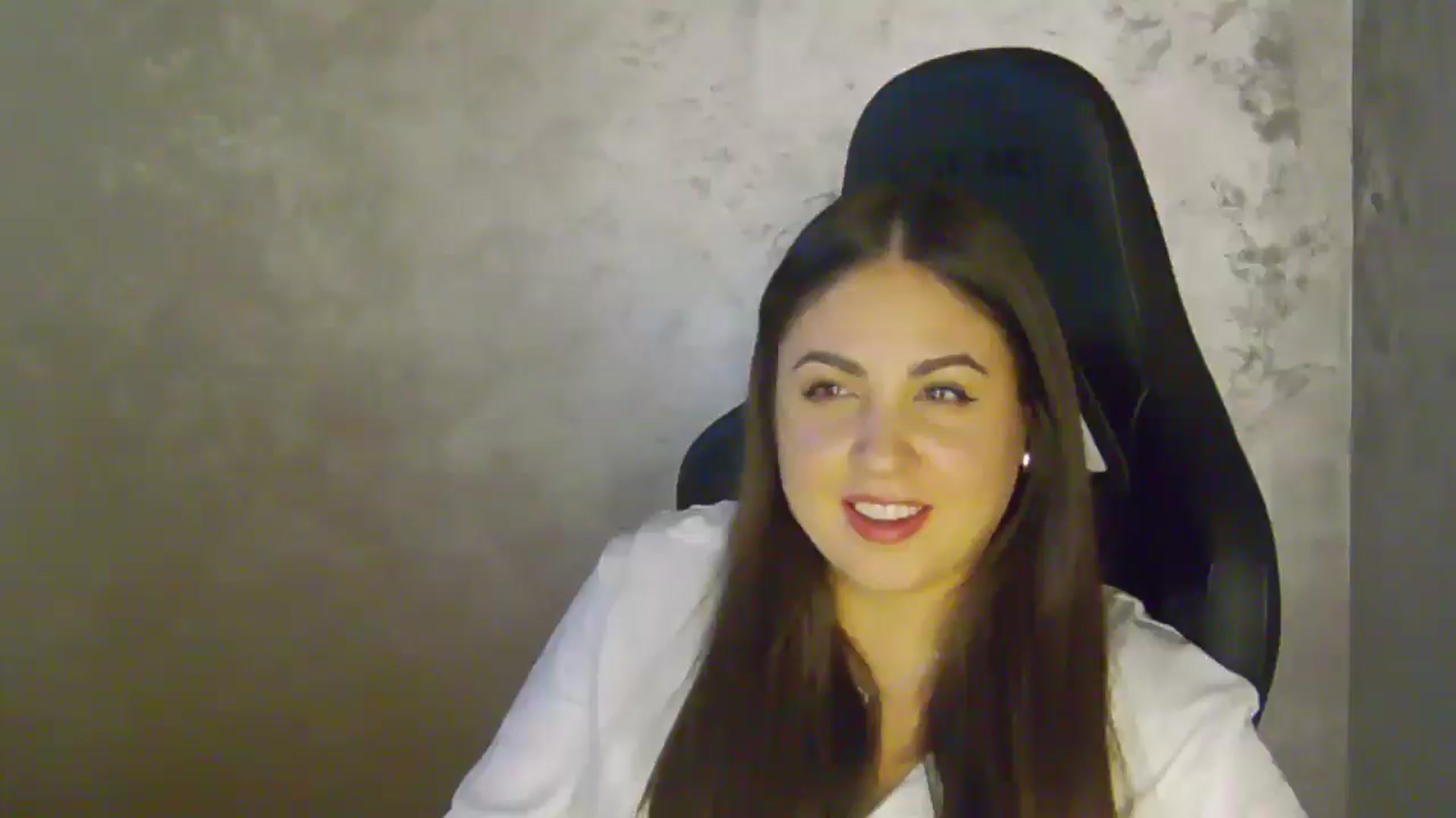 Gallery image thumbnail from NotVanilla's myfreecams stream on, 11/04/2025, 05:44 image 17 of 20