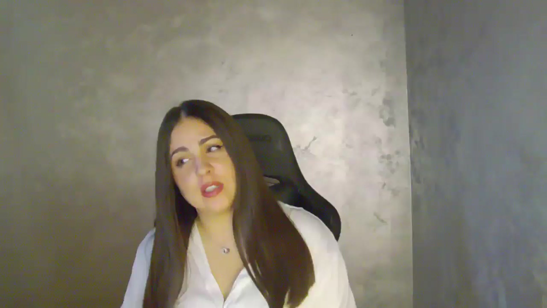 Gallery image thumbnail from NotVanilla's myfreecams stream on, 11/04/2025, 05:44 image 5 of 20