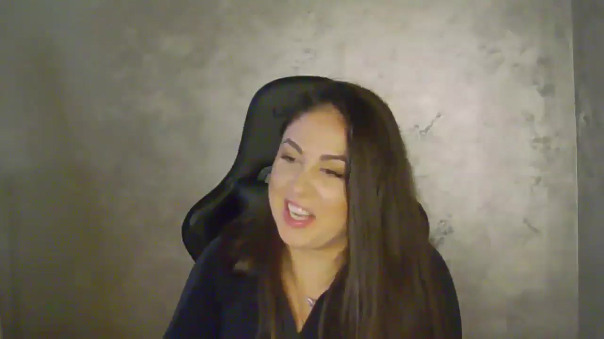 Gallery image thumbnail from NotVanilla's myfreecams stream on, 11/08/2025, 23:22 image 4 of 20