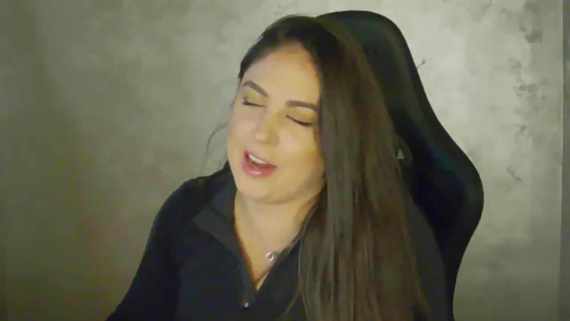 Gallery image thumbnail from NotVanilla's myfreecams stream on, 11/08/2025, 23:22 image 2 of 20