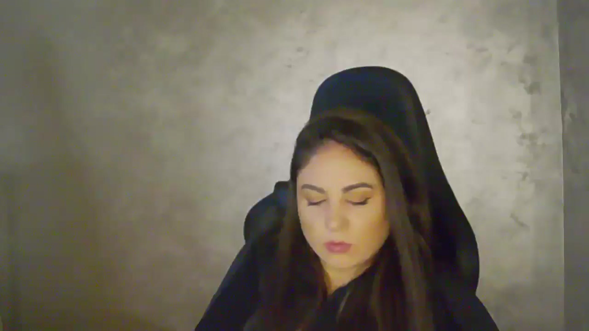 Gallery image thumbnail from NotVanilla's myfreecams stream on, 11/08/2025, 23:22 image 10 of 20