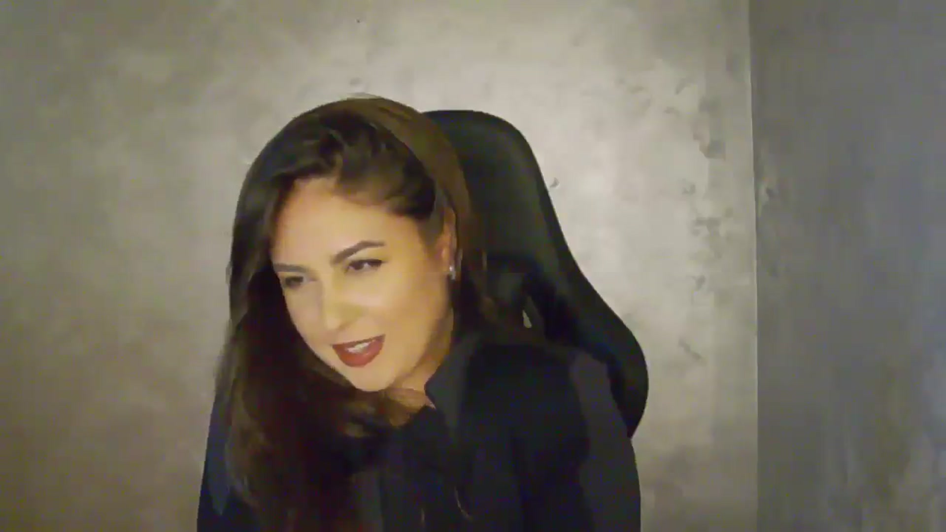 Gallery image thumbnail from NotVanilla's myfreecams stream on, 11/09/2025, 01:59 image 9 of 20