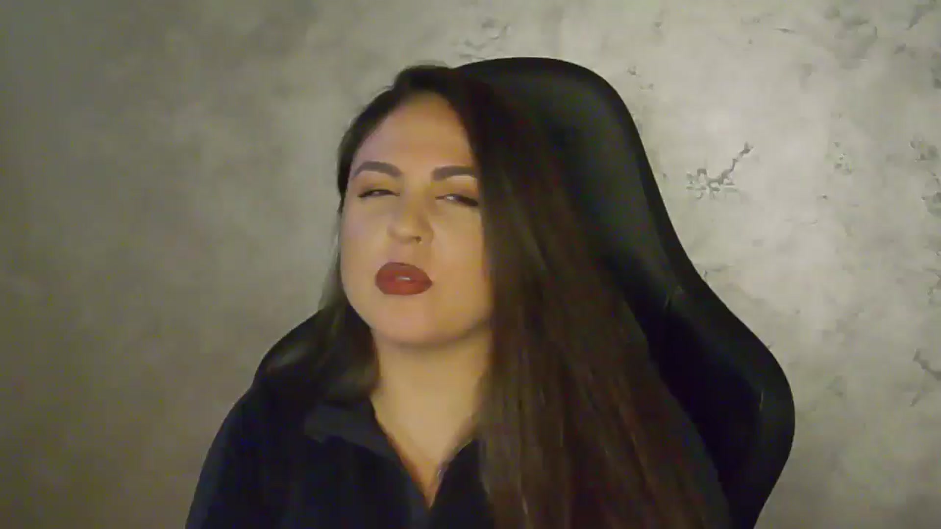 Gallery image thumbnail from NotVanilla's myfreecams stream on, 11/09/2025, 03:08 image 17 of 20