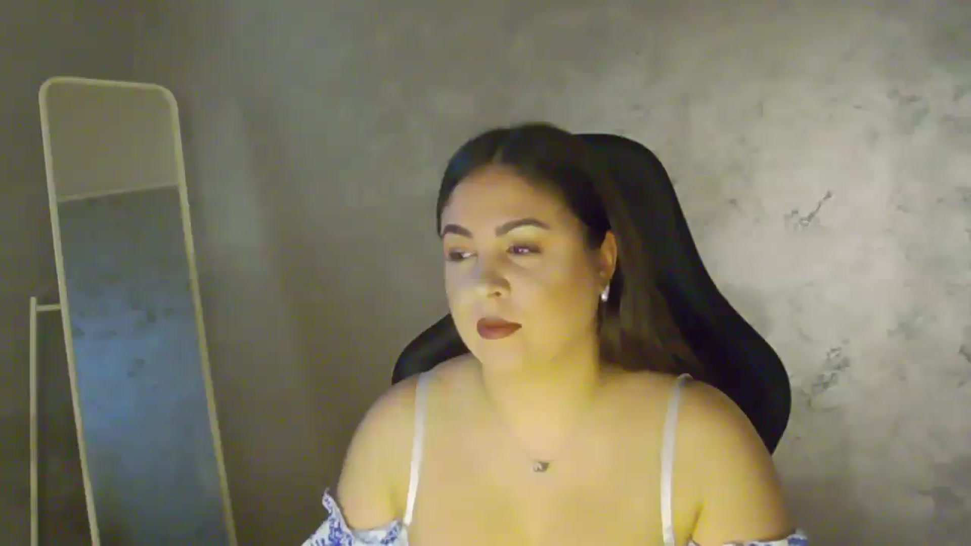 Gallery image thumbnail from NotVanilla's myfreecams stream on, 11/09/2025, 23:46 image 9 of 20