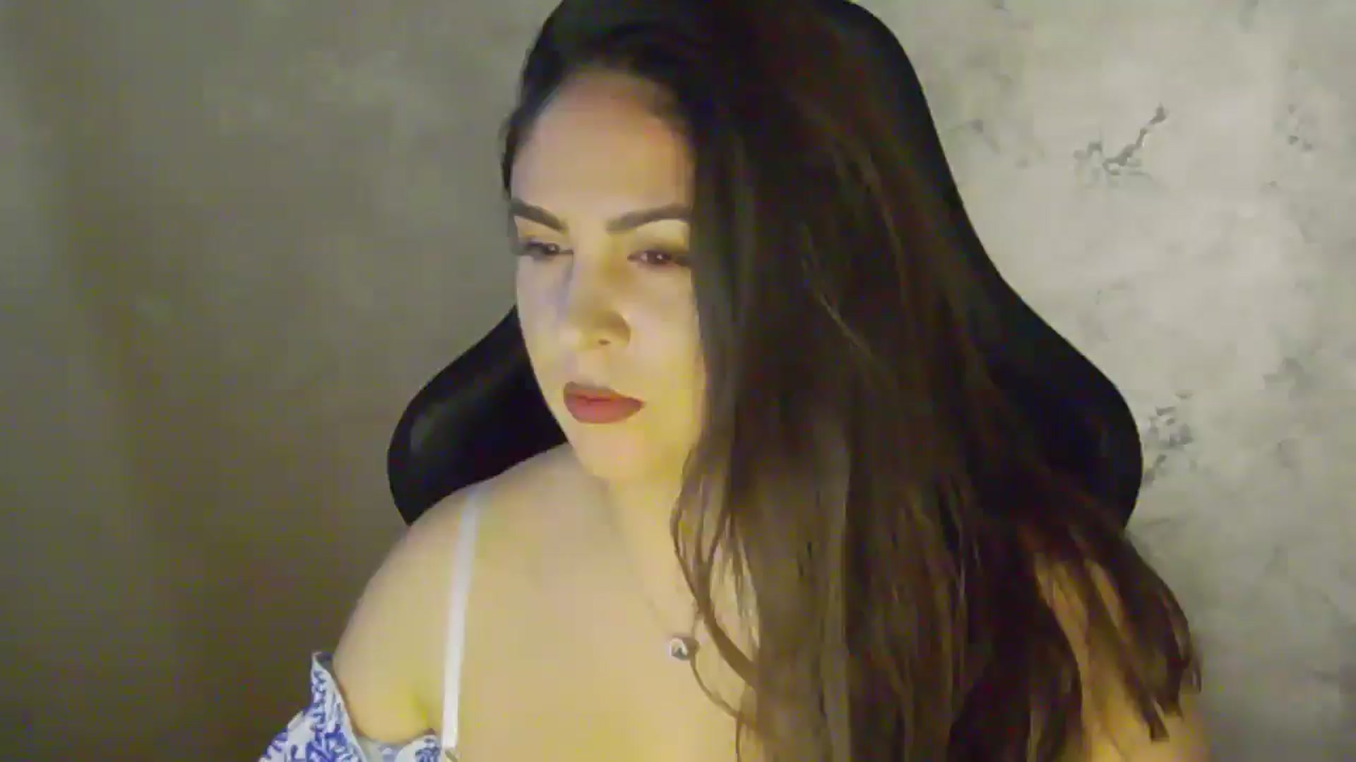 Gallery image thumbnail from NotVanilla's myfreecams stream on, 11/10/2025, 03:17 image 18 of 20