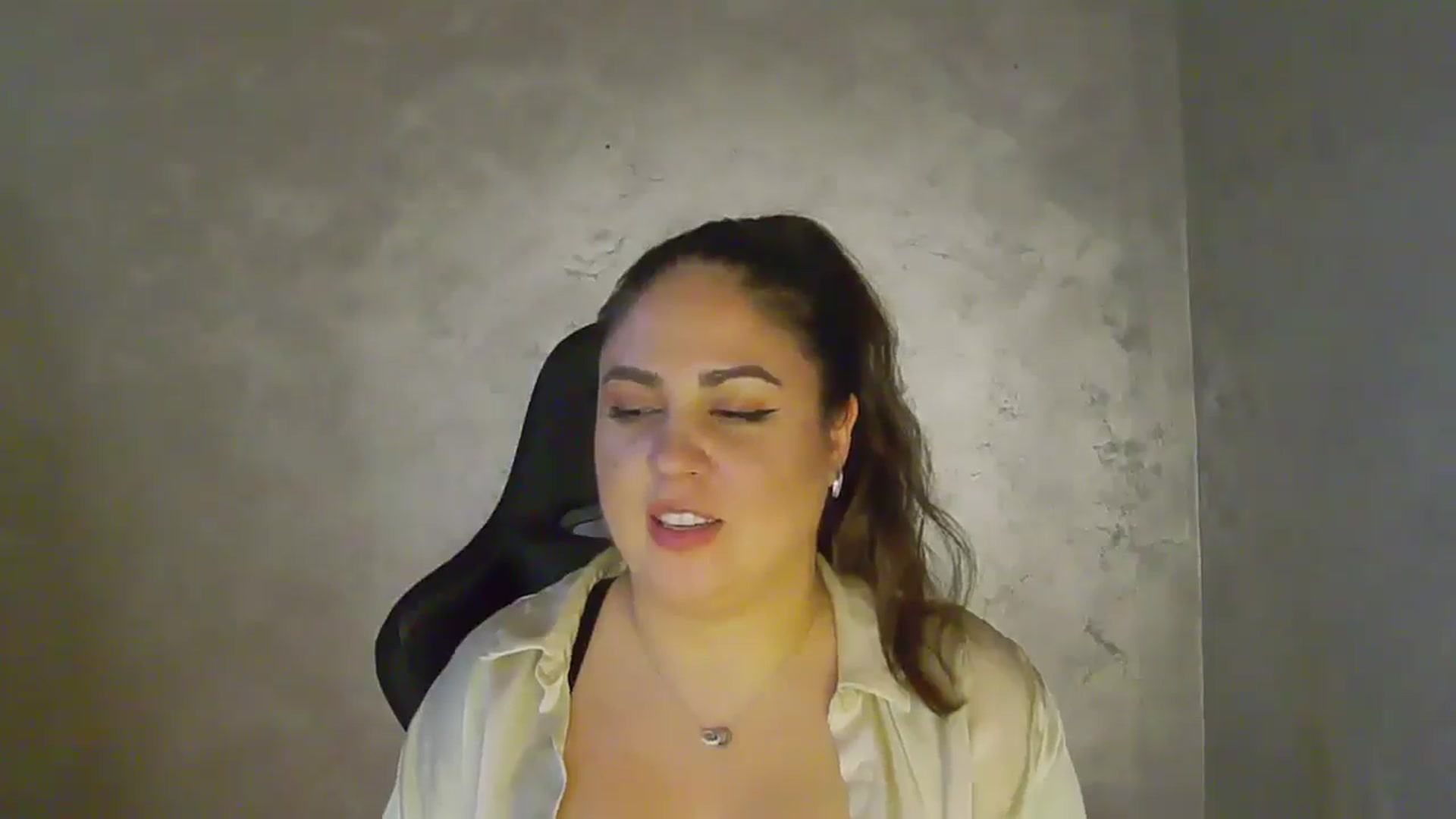 Gallery image thumbnail from NotVanilla's myfreecams stream on, 11/12/2025, 05:24 image 20 of 20